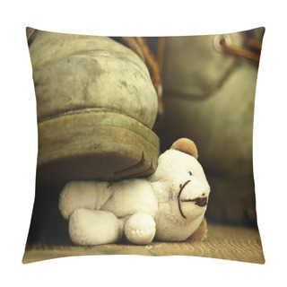 Personality  Teddy Bear Crushed By A Heavy, Old Military Boot. Pillow Covers