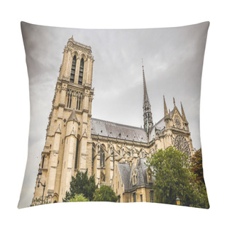 Personality  Notre-Dame De Paris Pillow Covers