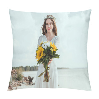 Personality  Attractive Girl Holding Bouquet With Sunflowers On Sea Shore Pillow Covers