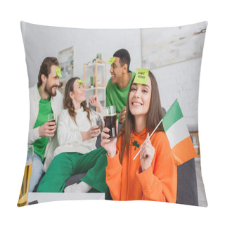 Personality  Happy Woman With King King Word On Sticky Note Holding Irish Flag And Glass Of Beer Near Interracial Friends On Saint Patrick Day Pillow Covers