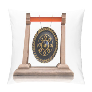 Personality  Thai Traditional Antique Gong Isolated On White Background Pillow Covers
