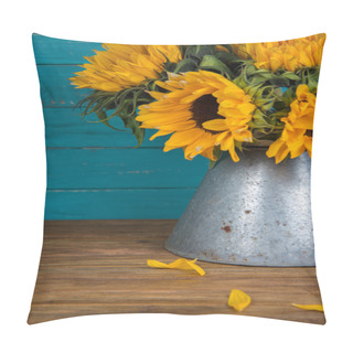 Personality  Sunflower In Metal Vase Pillow Covers