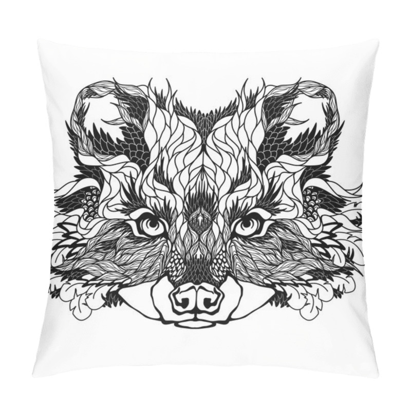 Personality  RACCOON head tattoo. pillow covers