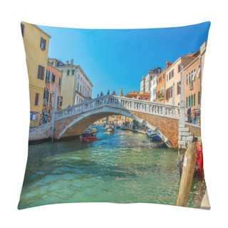 Personality  Ponte Delle Guglie In Venice Pillow Covers