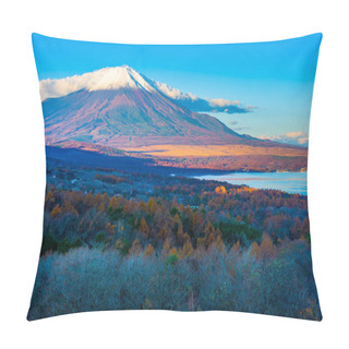 Personality  Beautiful Fuji Mountain In Yamanakako Or Yamanaka Lake Pillow Covers