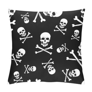 Personality  Vector Seamless Pattern With Skulls And Bones On Black Background Pillow Covers