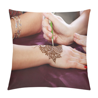 Personality  Henna Being Applied Pillow Covers