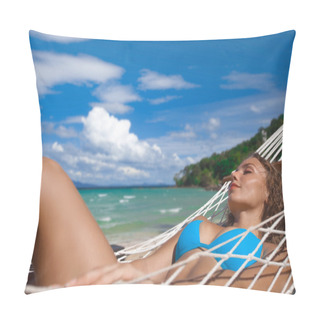Personality  Woman In Hammock On Beach Pillow Covers