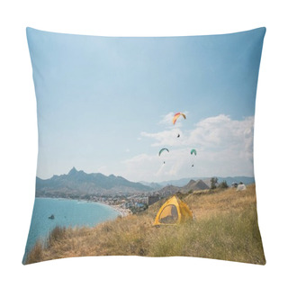 Personality  People Flying On Paragliders At Sea Pillow Covers