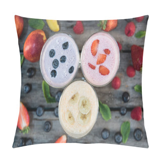 Personality  Banana And Berry Milkshakes In Glasses Pillow Covers