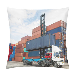 Personality  Crane Lifting Up Container In Yard Pillow Covers