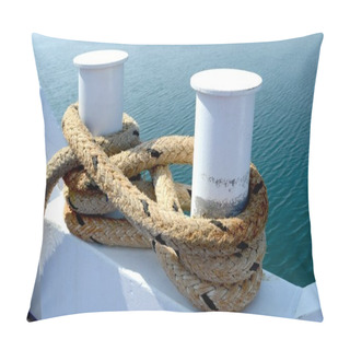 Personality  Bollards On Ship With Ropes At The Sea Pillow Covers