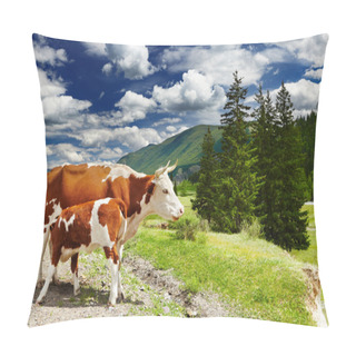 Personality Cow And Calf Pillow Covers