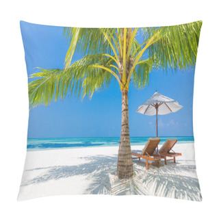 Personality  Perfect Summer Beach. Moody Blue Sky And Blue Lagoon. Luxury Travel Summer Holiday Background Concept. Pillow Covers