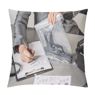 Personality  Detective Through A Magnifying Glass Looking At A Evidence Pillow Covers