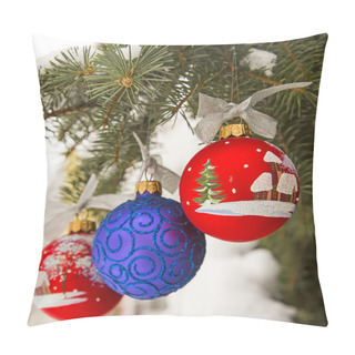 Personality  Winter Composition With Christmas Tree And Ornaments Pillow Covers
