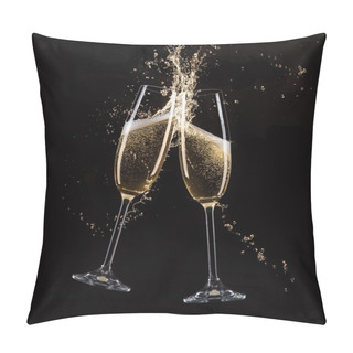 Personality  Glasses Of Champagne With Splash Pillow Covers