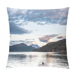 Personality  Mountain Fuji And Lake Ashi With Hakone Temple And Sightseeing Boat In Autumn Pillow Covers