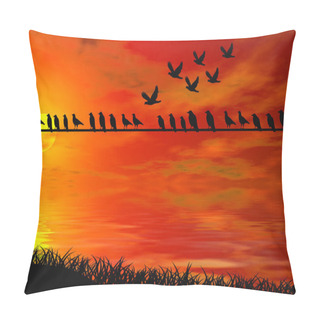 Personality  Scenic View Of Beautiful Bird At Nature Pillow Covers