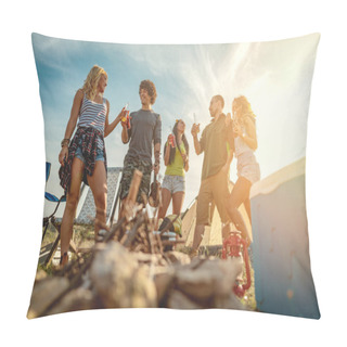 Personality  Happy Young Friends Enjoy A Sunny Day In Nature. They're Clinking Beer Bottles, Laughing And Talking Happy To Be Together. Pillow Covers