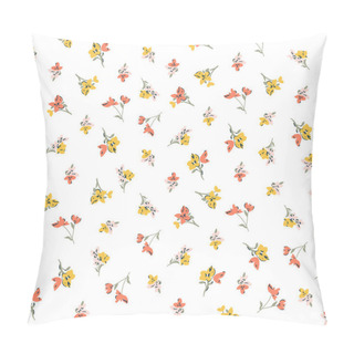 Personality  Seamless Floral Pattern Of Simple Small Ditsy Flowers Pillow Covers