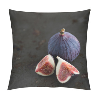 Personality  Figs On Rustic Table In Dark Tones Pillow Covers