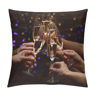 Personality  Clinking Glasses Of Champagne In Hands On Bright Lights Background Pillow Covers