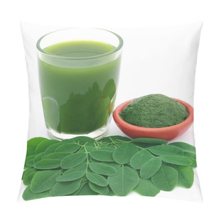 Personality  Moringa Leaves With Extract In A Glass Pillow Covers