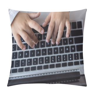 Personality  Child Using Laptop Pillow Covers