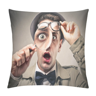 Personality  Amazed Detective Pillow Covers
