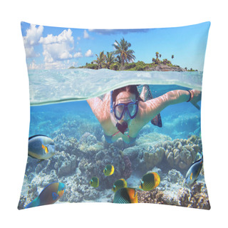 Personality  Snorkeling In The Tropical Water Pillow Covers