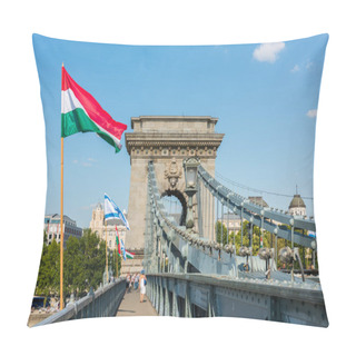 Personality  The Chain Bridge (Szechenyi Lanchid) At Night Budapest. Budapest, Hungary. Pillow Covers