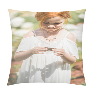 Personality  Little Girl Holding Butterfly Pillow Covers