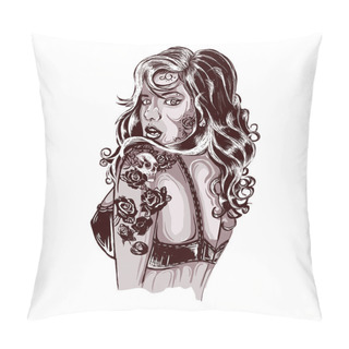 Personality  Vibrant Rockabilly Woman With Tattoo On Arms Pillow Covers