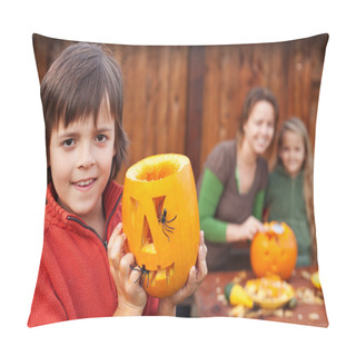 Personality  Family Preparing For Halloween Pillow Covers