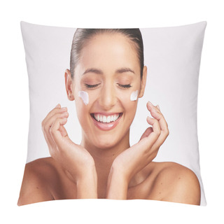 Personality  So Hydrated You Can Feel How Happy Your Skin Is. Shot Of An Attractive Young Woman Applying Moisturiser To Her Face Against A Studio Background. Pillow Covers