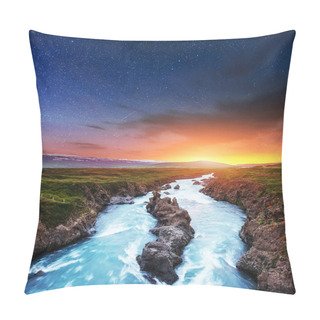 Personality  Fantastic Views Of The Landscape. Starry Sky And The Milky Way. Iceland. Pillow Covers