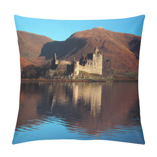Personality  Scottish Ruins Of An Ancient Castle On An Autumn Morning. Autumn Colours In The Hills Behind. Kilchurn Castle, Loch Awe, Argyll And Bute, Scotland, UK Pillow Covers