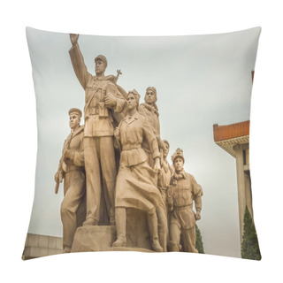 Personality  Monument In Front Of Mao's Mausoleum On Tiananmen Square Pillow Covers