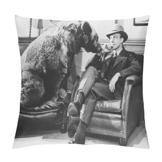 Personality  Thoughtful Man With Bear Pillow Covers