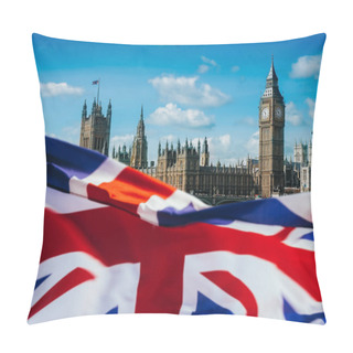 Personality  United Kingdom Flag And Big Ben. London Background. Pillow Covers