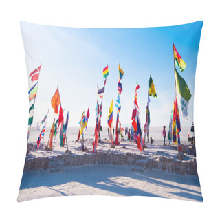 Personality  Sunshine Pedestal With Different Flags And People Pillow Covers