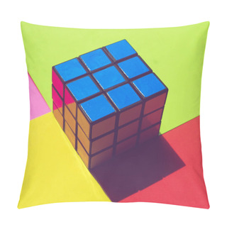 Personality  Toy Rubik's Cube On A Colored Sunny Table. Pillow Covers