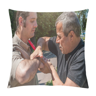 Personality  Self Defense Techniques Against A Knife Attack Pillow Covers