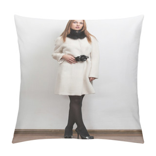 Personality  Woman With Red Hair Wearing White Autumn Coat With Black Fur Pillow Covers