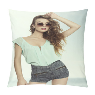 Personality  Sexy Trendy Curly Female  Pillow Covers