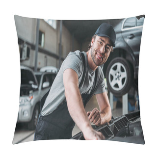 Personality  Smiling Auto Mechanic Working With Car In Repair Shop Pillow Covers