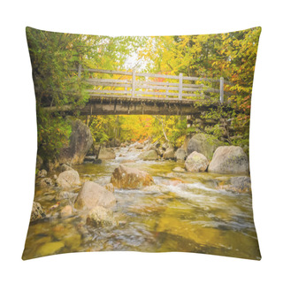 Personality  Bridge Over The River Pillow Covers