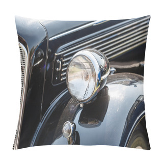 Personality  Old Vintage Car. Pillow Covers