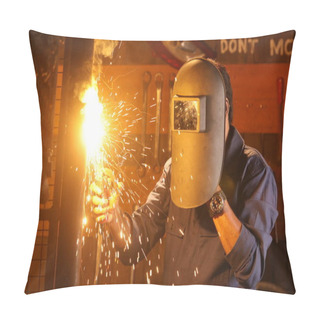 Personality  Man Welding In Shed Pillow Covers